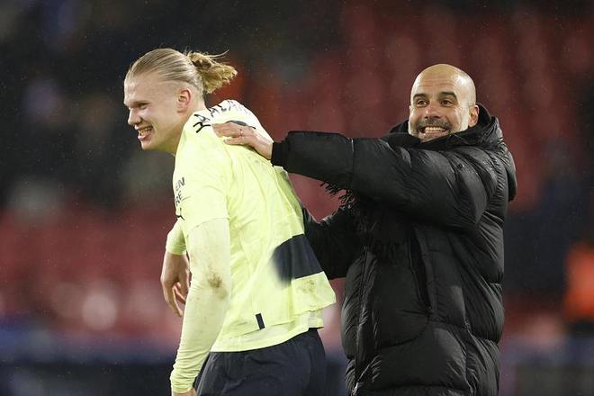 意甲媒体热议：希门尼斯经纪人表示希门尼斯从未想过离开米兰，他会留在球队（意媒聚焦：经纪人否认离队传闻，希门尼斯将留守米兰）