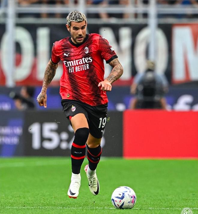 NBA精彩回放：勇士绝杀太阳,（勇士压哨绝杀太阳：NBA高能集锦）