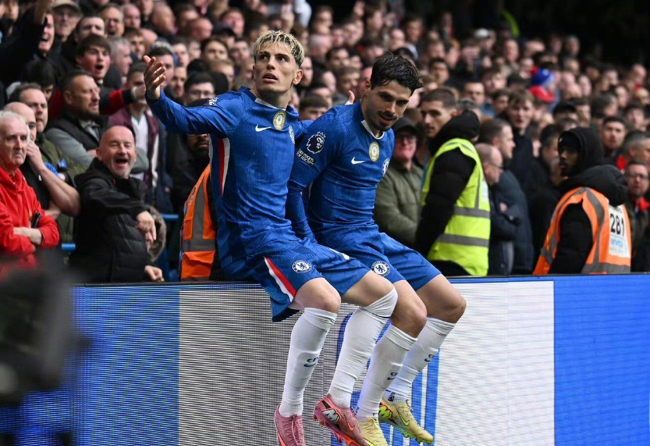 欧冠本周最佳球员候选：马杜埃凯、孔德、德凯特拉雷、格洛赫（欧冠本周最佳球员提名名单：马杜埃凯、孔德、德凯特拉雷、格洛赫）