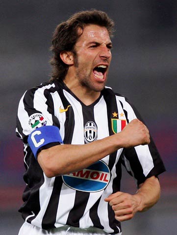 每体：即将迎来主席换届选举的巴萨正在密切关注阿尔瓦雷斯（每体：主席改选在即，巴萨紧盯阿尔瓦雷斯）