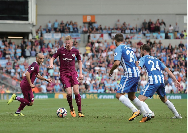 莱万传记：巴萨曾要求停止进球，不然需付给拜仁250万奖金（传记披露：巴萨曾劝莱万暂缓进球，否则将向拜仁支付250万奖金）