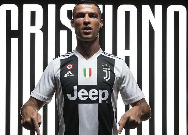 曼联4-1击败狼队，升至英超第六；米兰3-2战胜都灵，登顶积分榜。（曼联4-1胜狼队升至英超第六，米兰3-2力克都灵登上榜首）