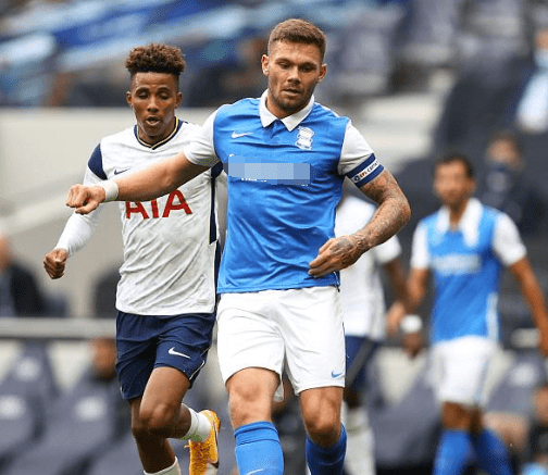 德转统计五大联赛最年长戴帽前10：莱万第8，C罗两度上榜（德转盘点五大联赛最年长帽子戏法TOP10：莱万位列第八，C罗两次入围）