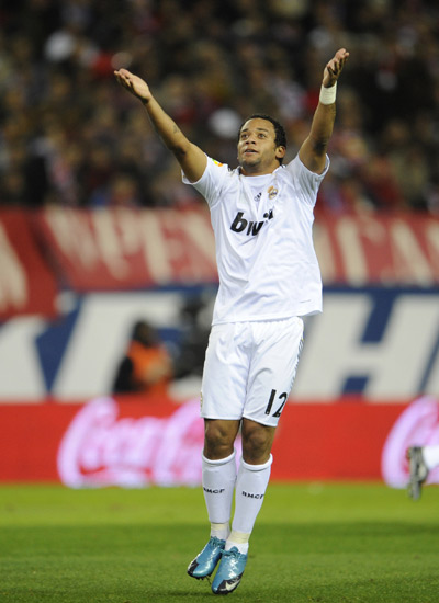 奥尔莫：来巴萨后我遇到了很多问题，一直在改进看不见的方面（奥尔莫：加盟巴萨后挑战不断，我一直在打磨外界看不见的细节）