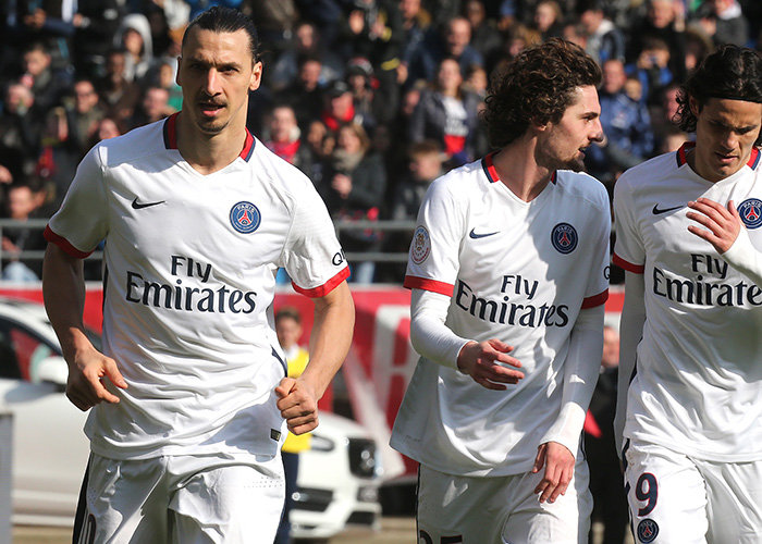 比安奇：难以理解孔蒂如此抱怨，球队的替补席存在问题（比安奇：不解孔蒂频繁抱怨，球队替补阵容存在问题）