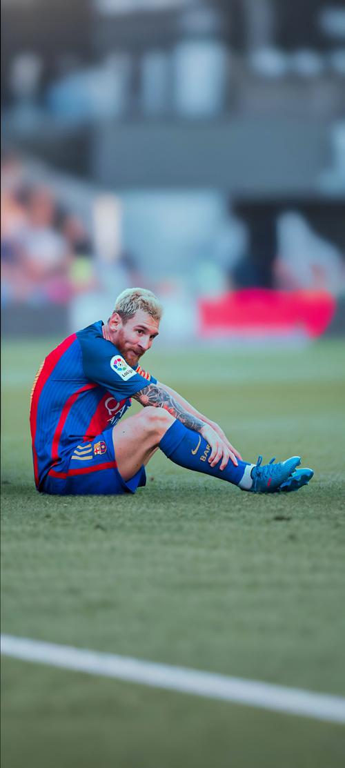 国际米兰冬窗无动作，奥西利奥坚持不引援，三大暗流潜藏涌动？（国米冬窗按兵不动：奥西利奥拒引援，三股暗潮涌动？）