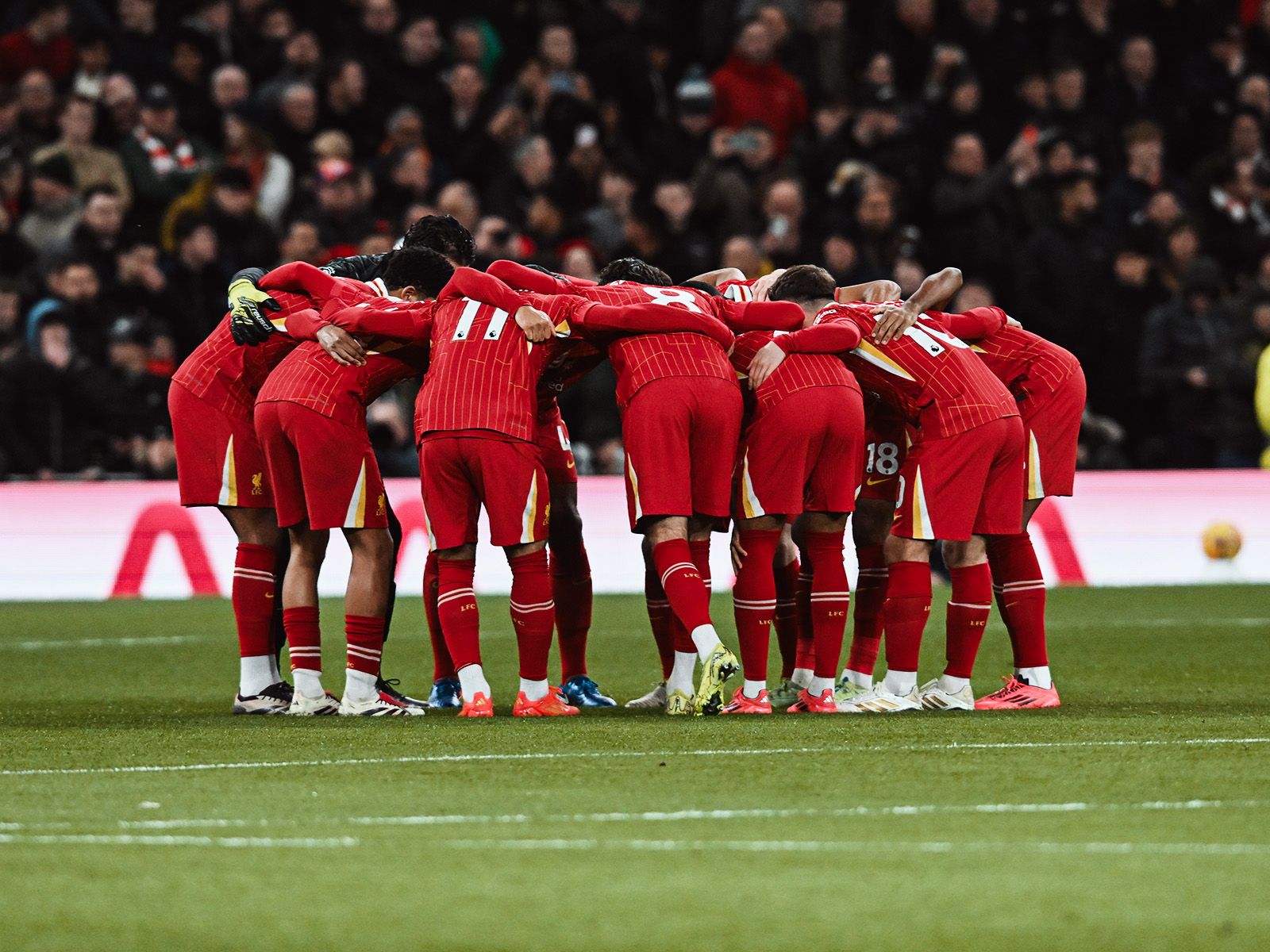 意天空：国米前锋博尼身患流感，将缺席对阵比萨的比赛（意天空：国米前锋博尼因流感缺席与比萨之战）