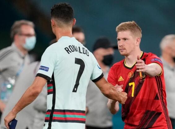 美记爆料：东契奇近期曾向湖人询问能否从雄鹿交易到字母哥（美媒曝：东契奇近日向湖人打听能否从雄鹿换来字母哥）