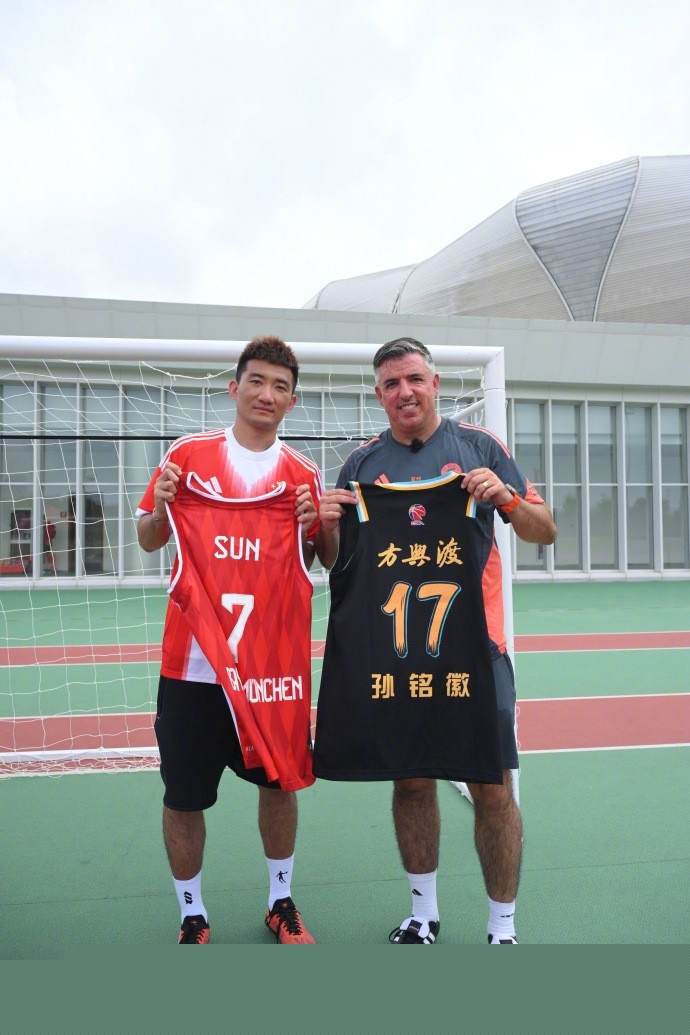 规则解析：乌兹为何不能与法国同组？葡萄牙因何躲开挪威？（抽签规则解读：乌兹为何不能与法国同组？葡萄牙又如何避开挪威？）