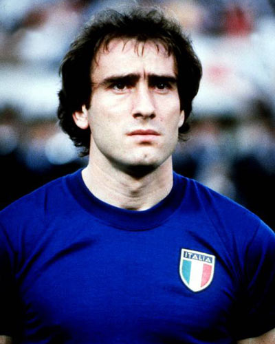 图赫尔：世界杯期间替补球员或待在更衣室，我们有勇气去争冠（图赫尔：世界杯阶段替补或留在更衣室，我们敢于向冠军发起冲击）