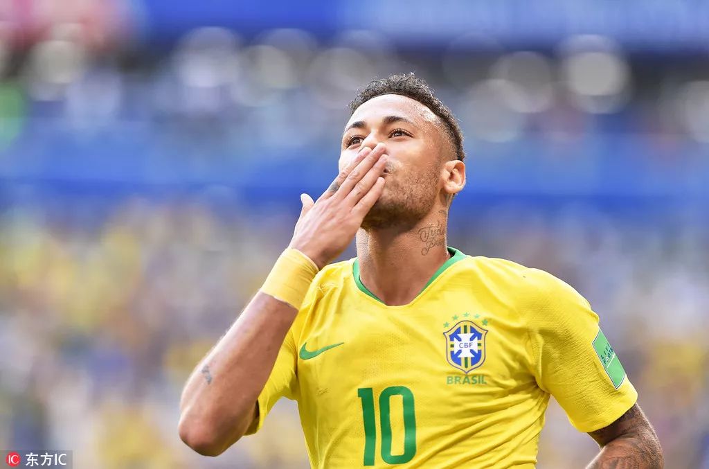 马宁入选2026世界杯候选裁判员培训名单，将经历最后一次考核（马宁入围2026年世界杯候选裁判培训名单，将接受最终考核）